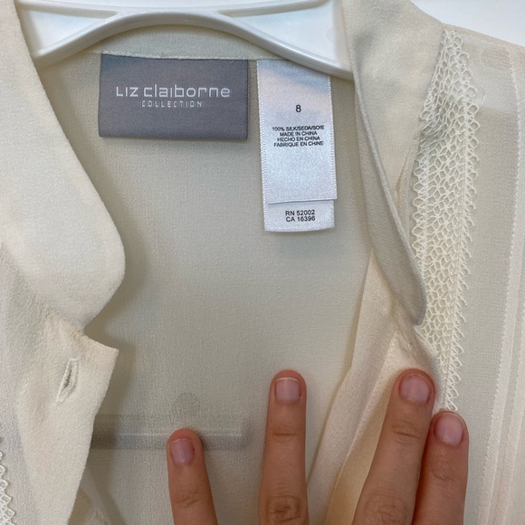 VTG 90s Liz Claiborne Button down blouse - Picture 4 of 6